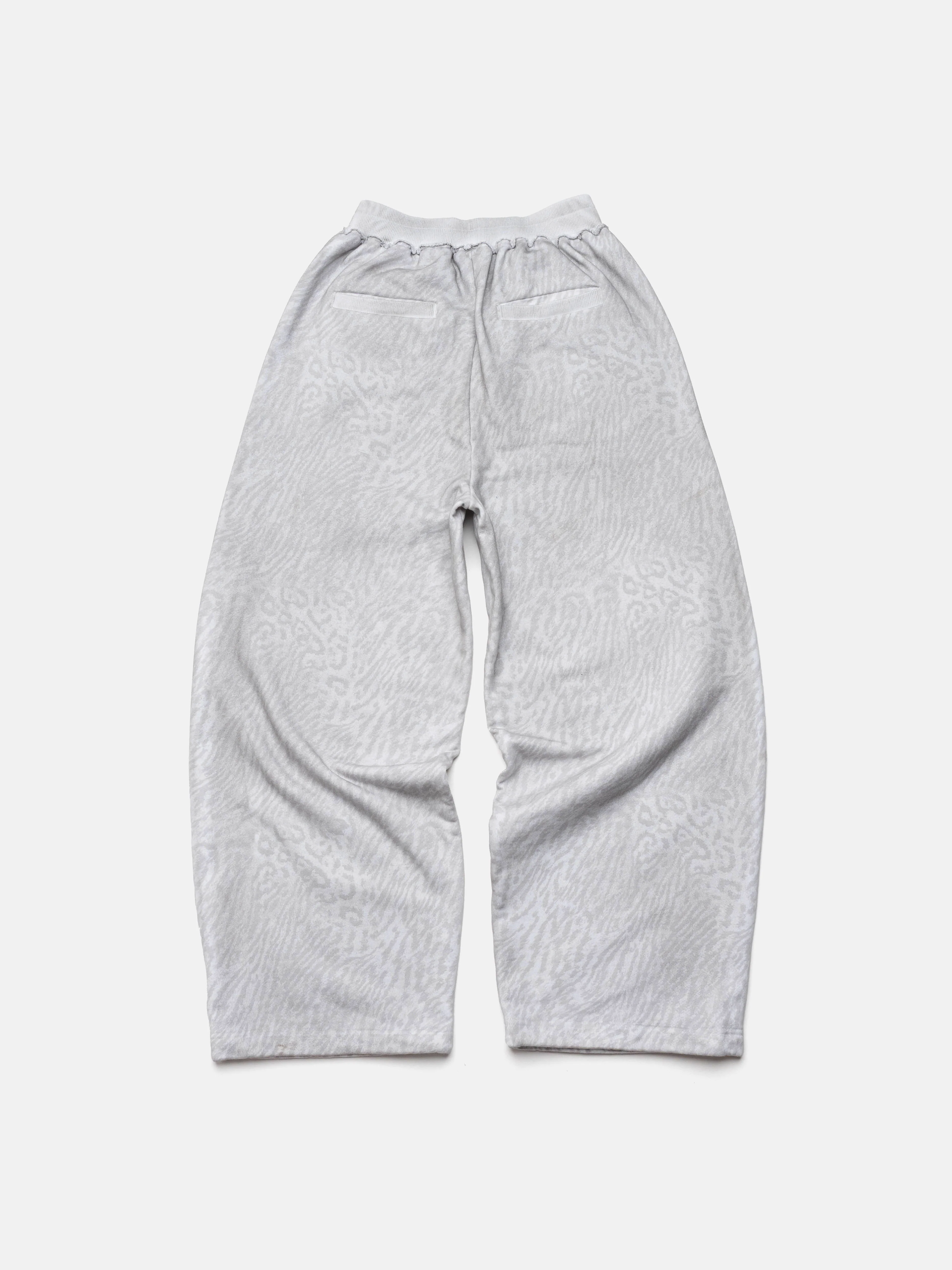 2010 SWEATPANTS - WHITE LEOPARD - Image 5