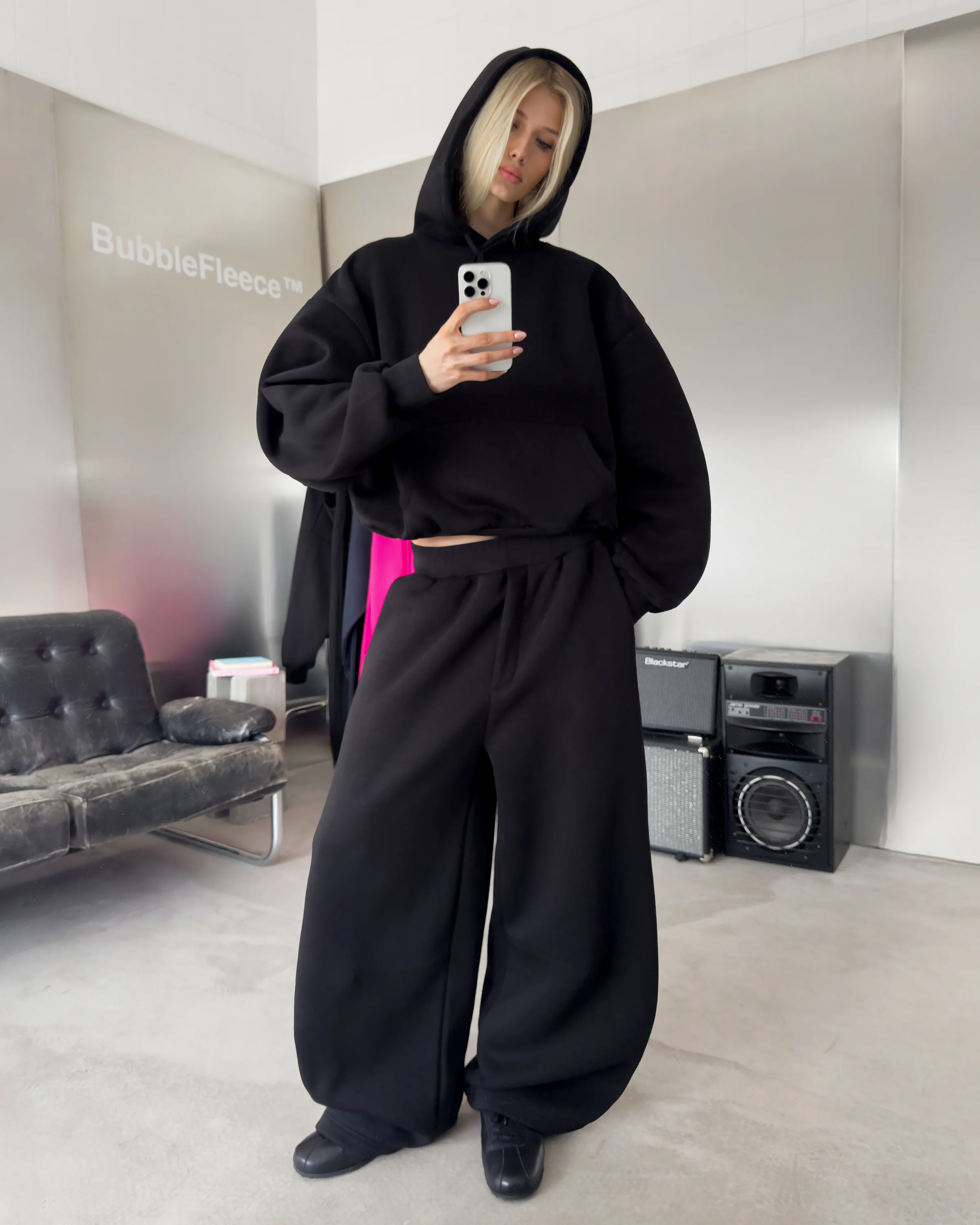 BUBBLE HOODIE - BLACK - Image 7