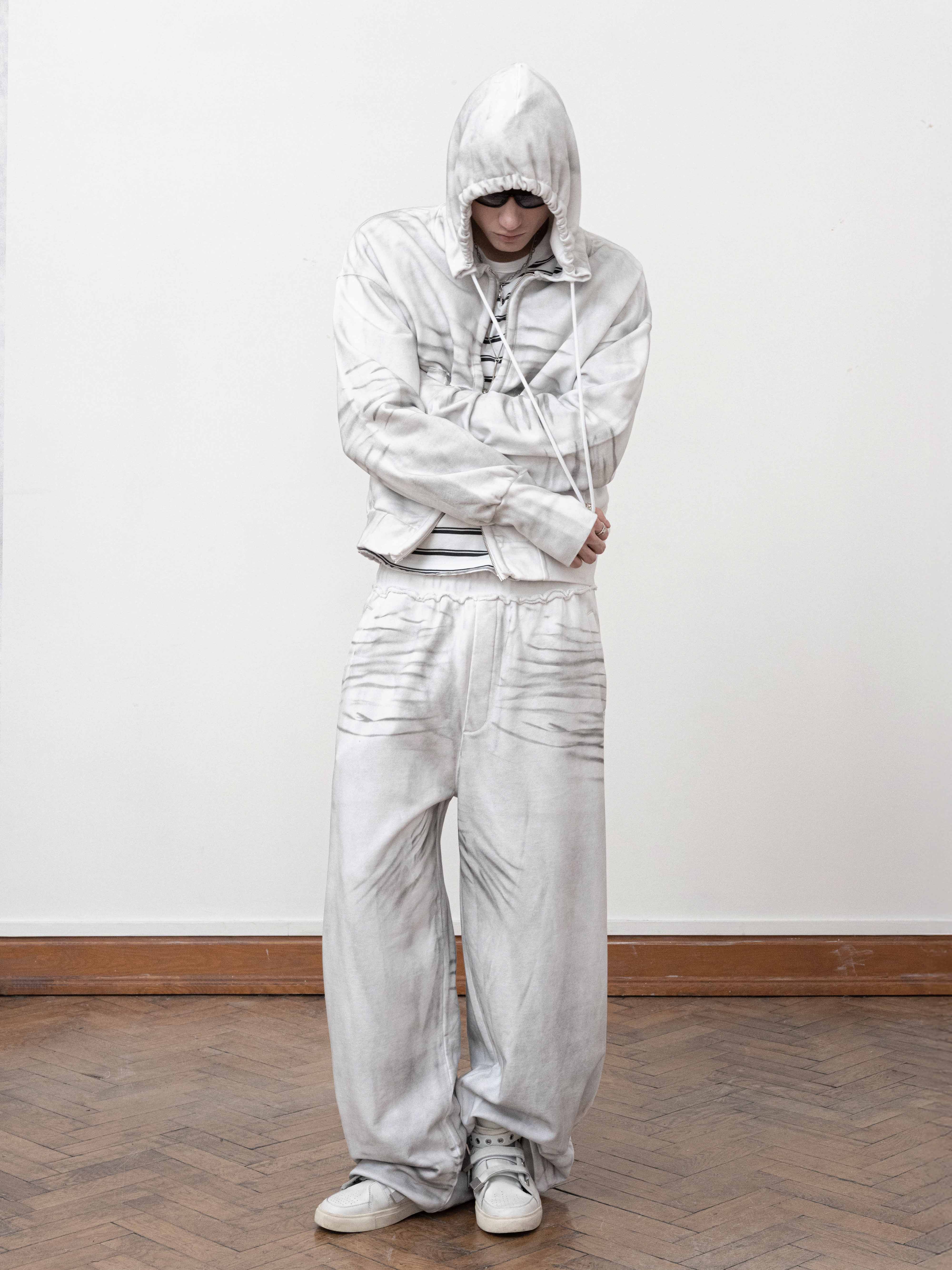 DIRTY SPRAY SWEATPANTS - WHITE - Image 2