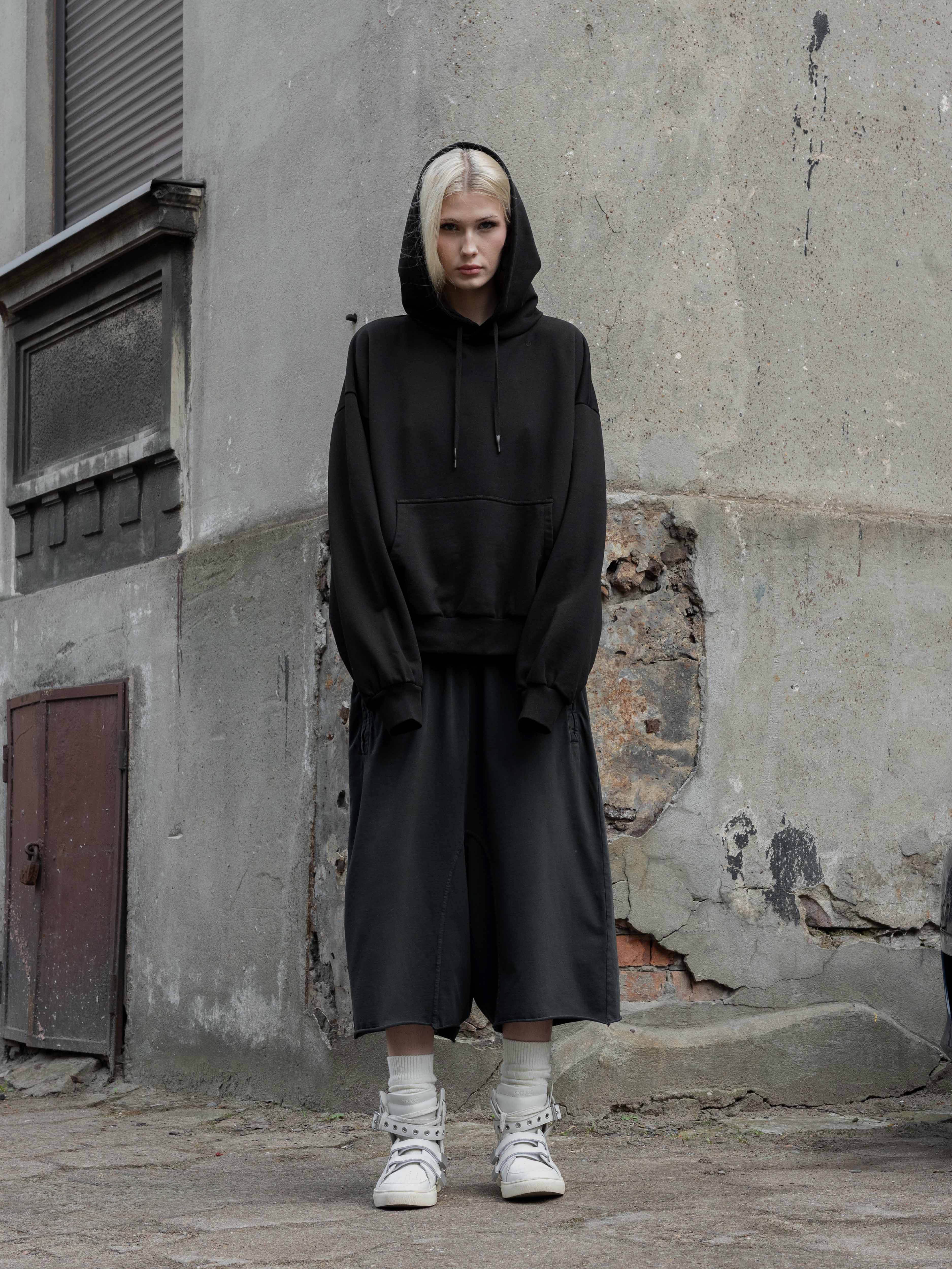 BLANC HOODIE - BLACK - Image 3