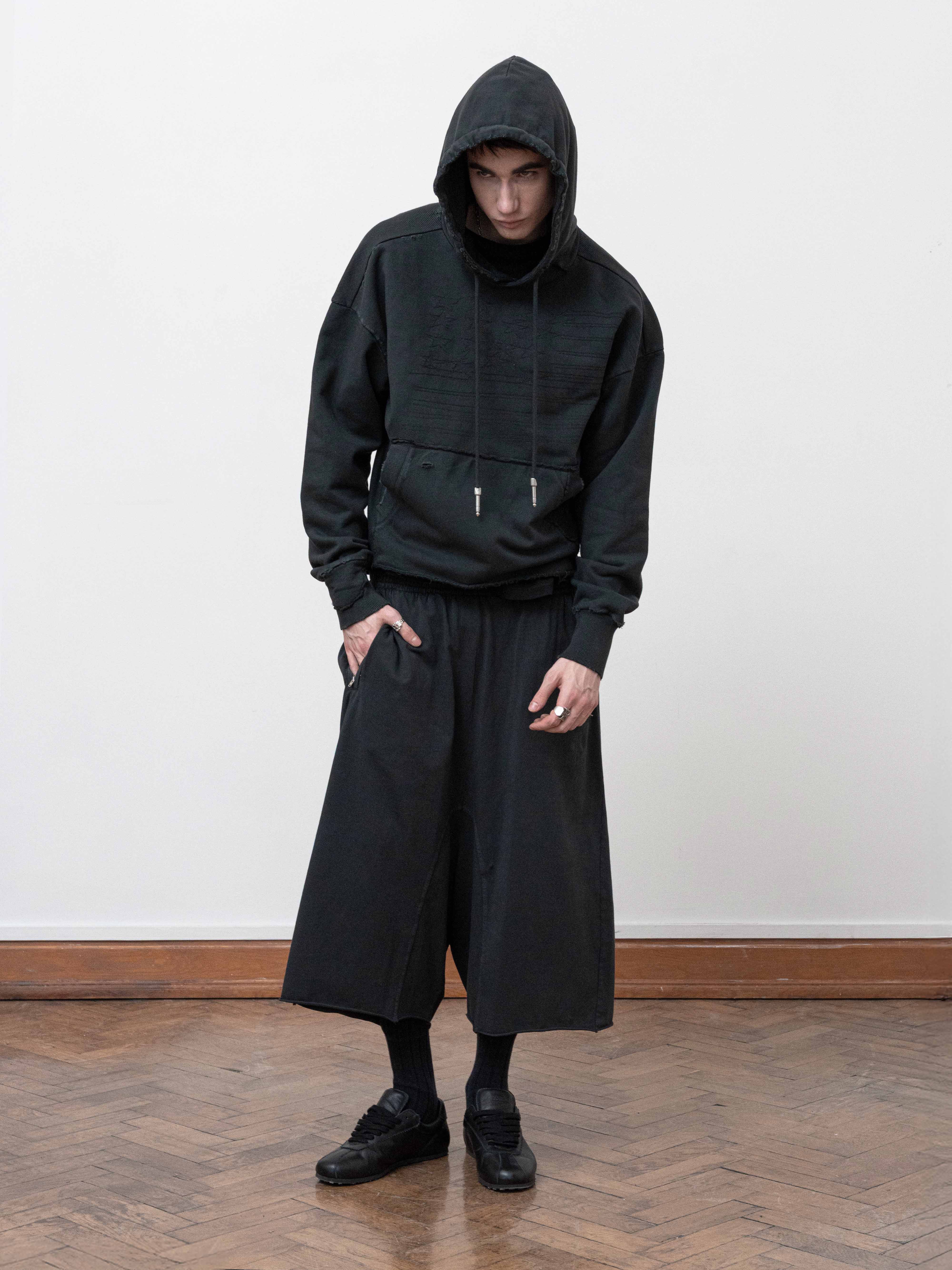 PANEL HOODIE - GARMENT DYED BLACK - Image 2