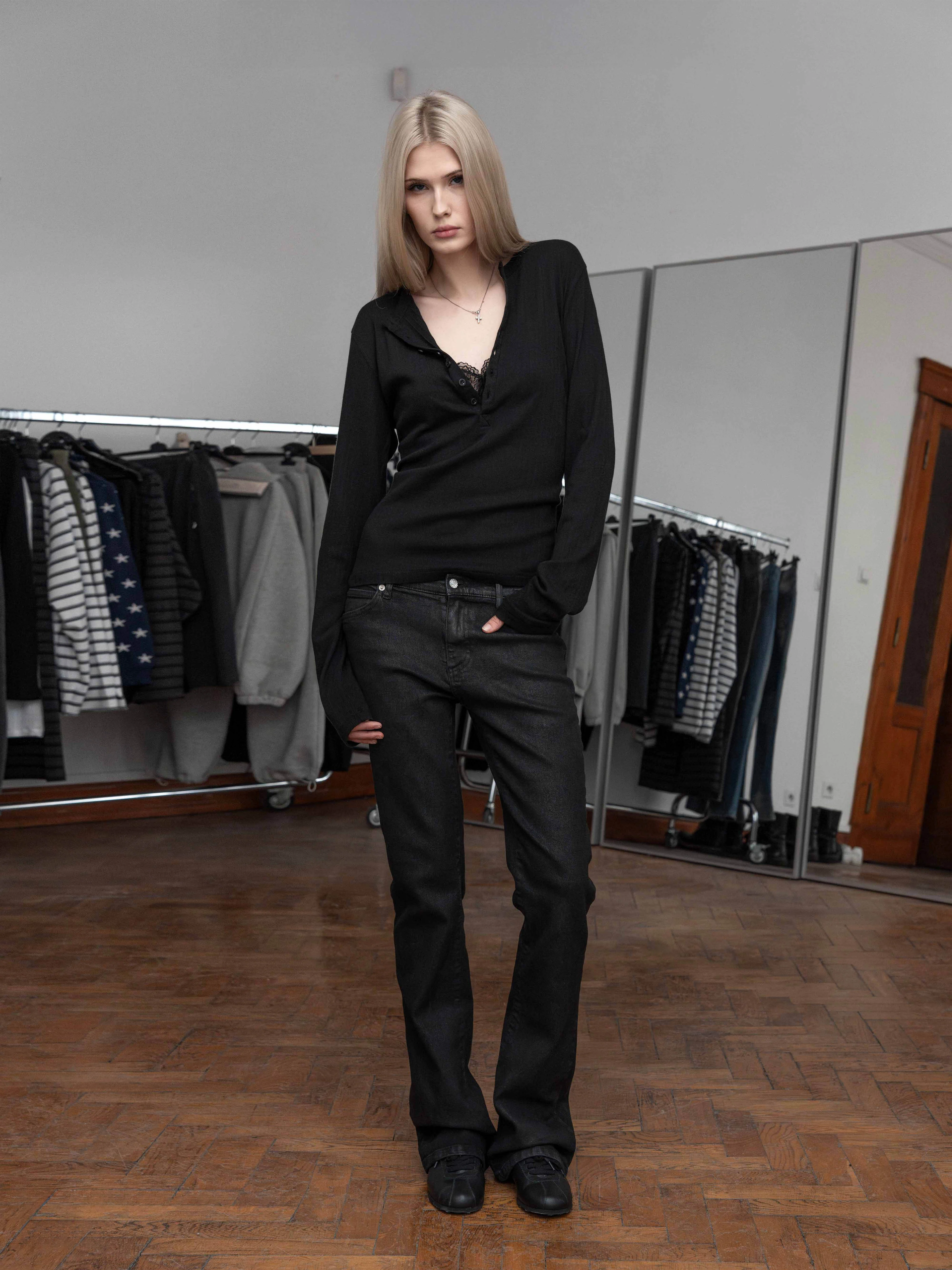 HENLEY LONGSLEEVE - BLACK - Image 3